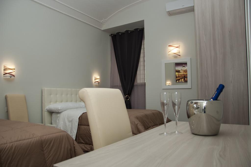 Holiday House Roma Vaticano Bagian luar foto
